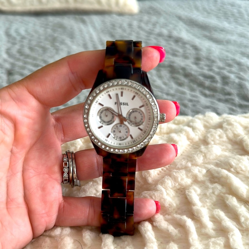 Fossil watch. Tortoise shell with diamond bezel face.